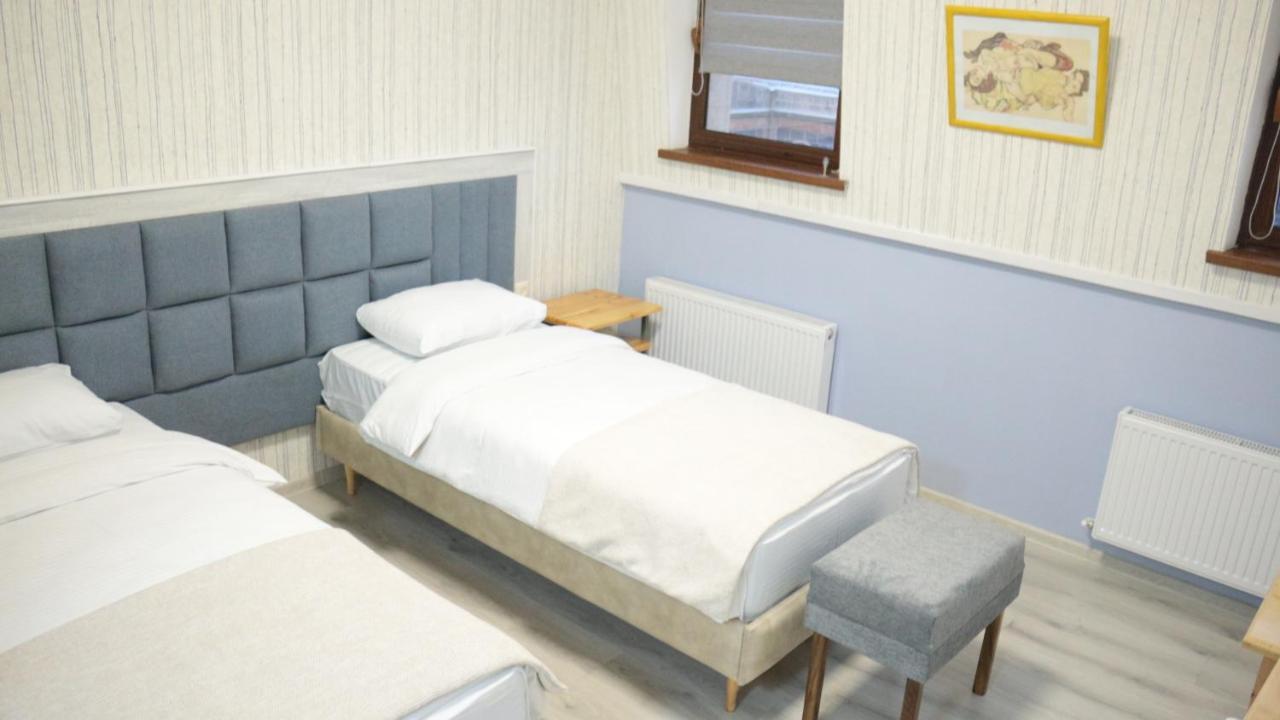 21 Rooms Hotel Gyumri Exterior photo