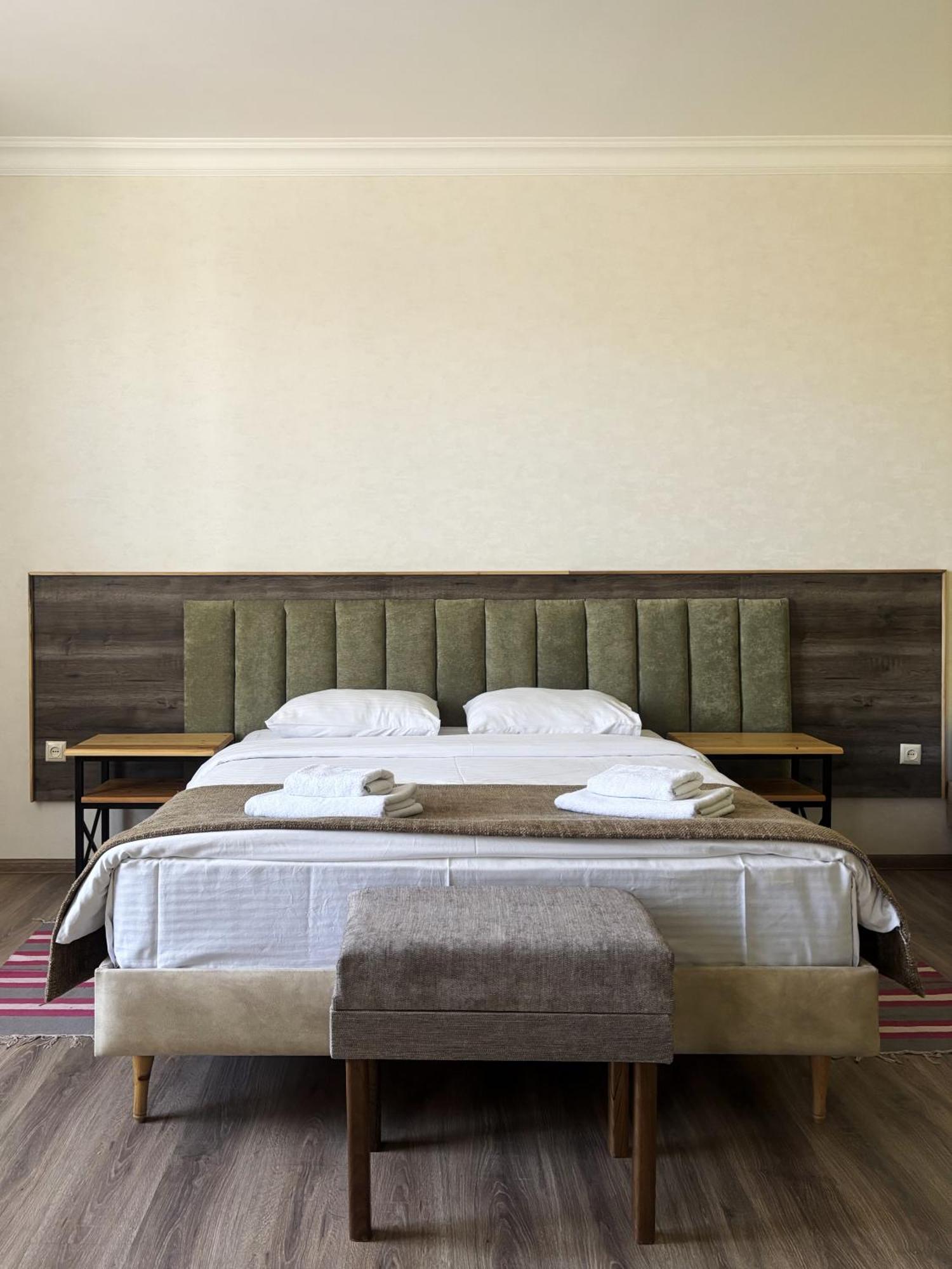21 Rooms Hotel Gyumri Exterior photo